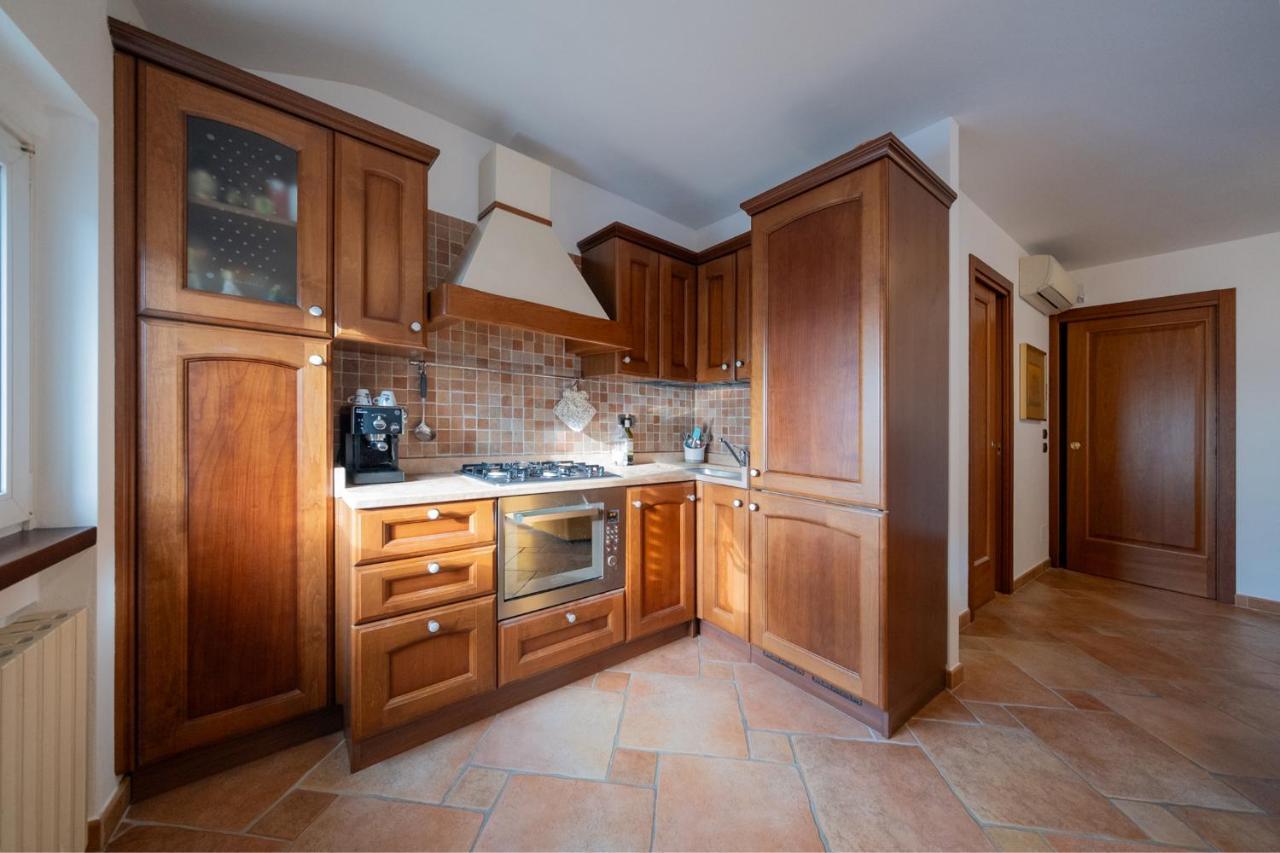 Apartmentsgarda - Baia Del Garda 5 Exteriér fotografie