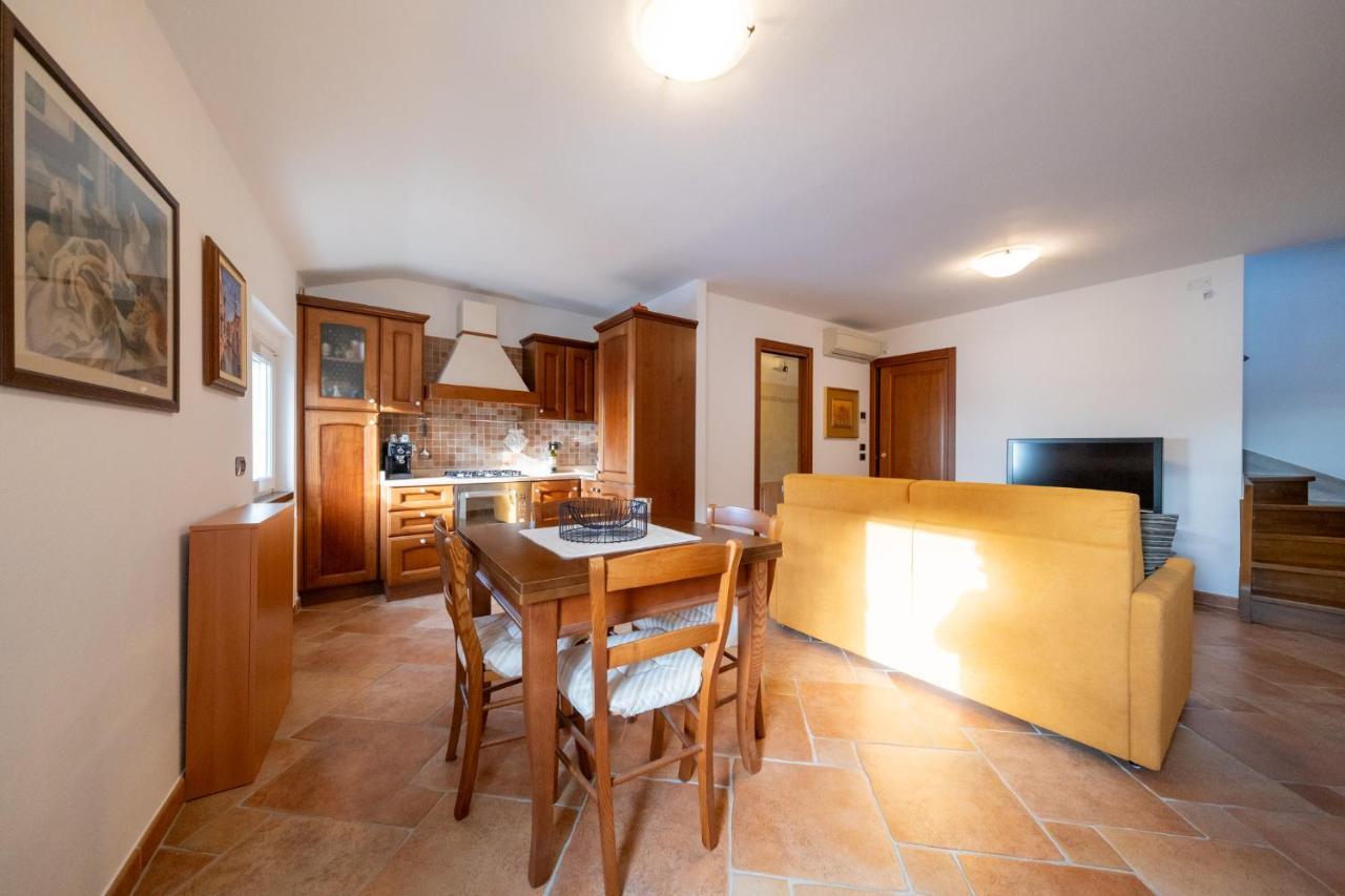 Apartmentsgarda - Baia Del Garda 5 Exteriér fotografie