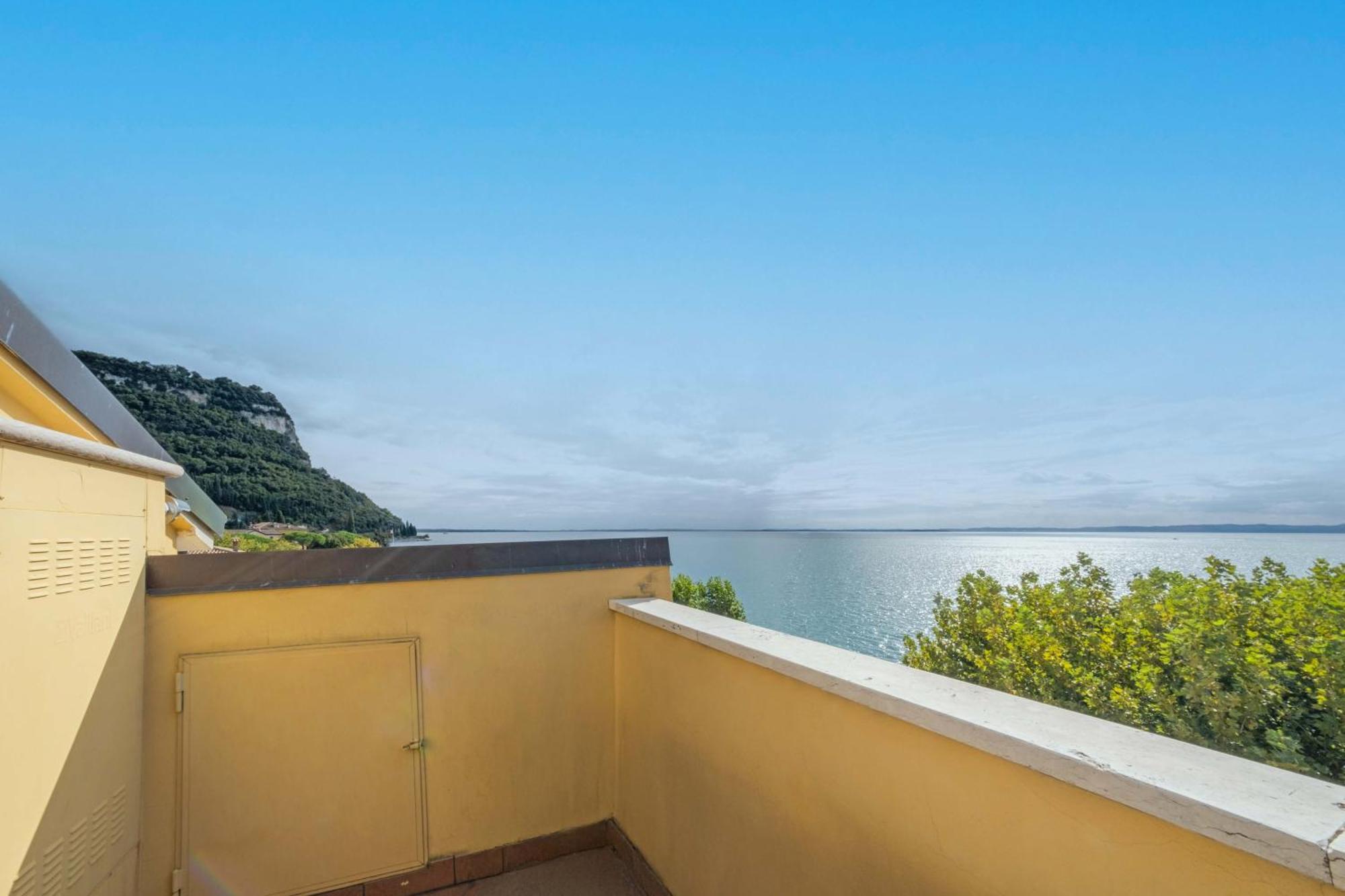 Apartmentsgarda - Baia Del Garda 5 Exteriér fotografie