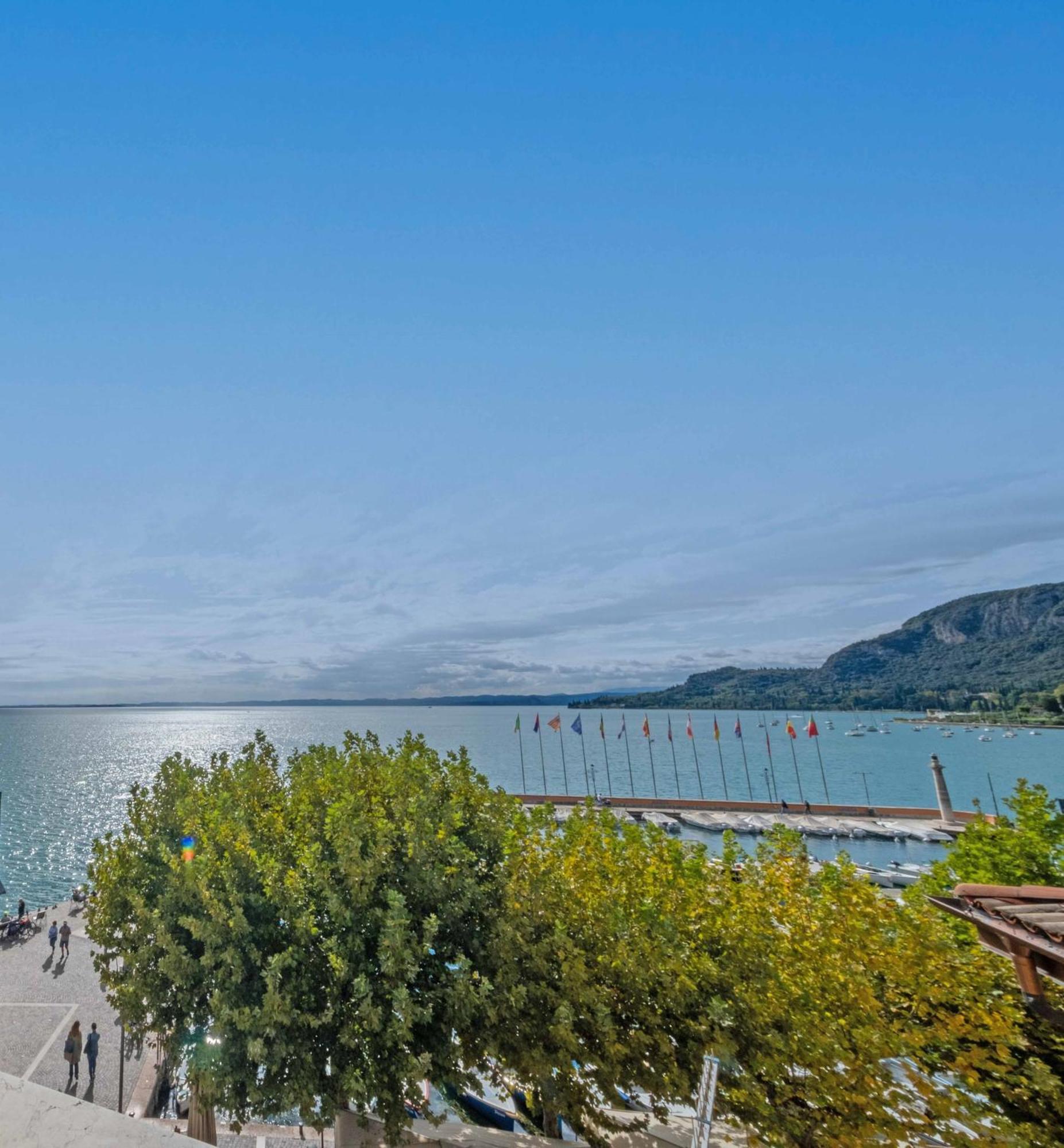 Apartmentsgarda - Baia Del Garda 5 Exteriér fotografie